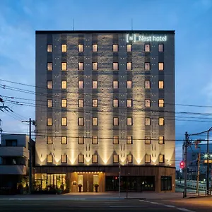 Nest Ekimae Japon