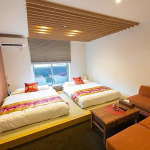 Grand Base Ekimae Japon